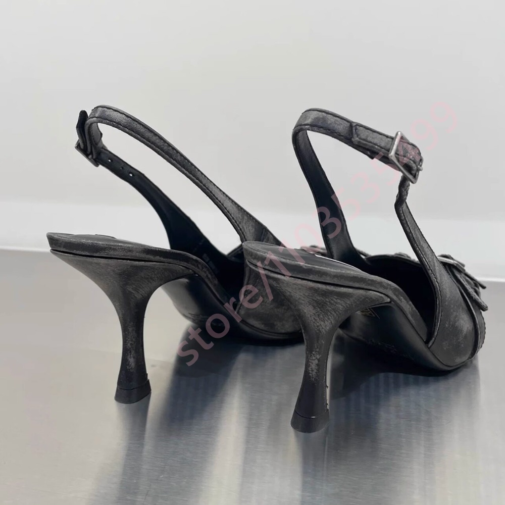 Kitten Heel Women - Sapatos Femininos Vintage Pretos e Cinzas