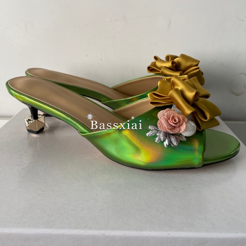 Sandálias femininas artesanais - Kitten Heel Women avaliação e preço