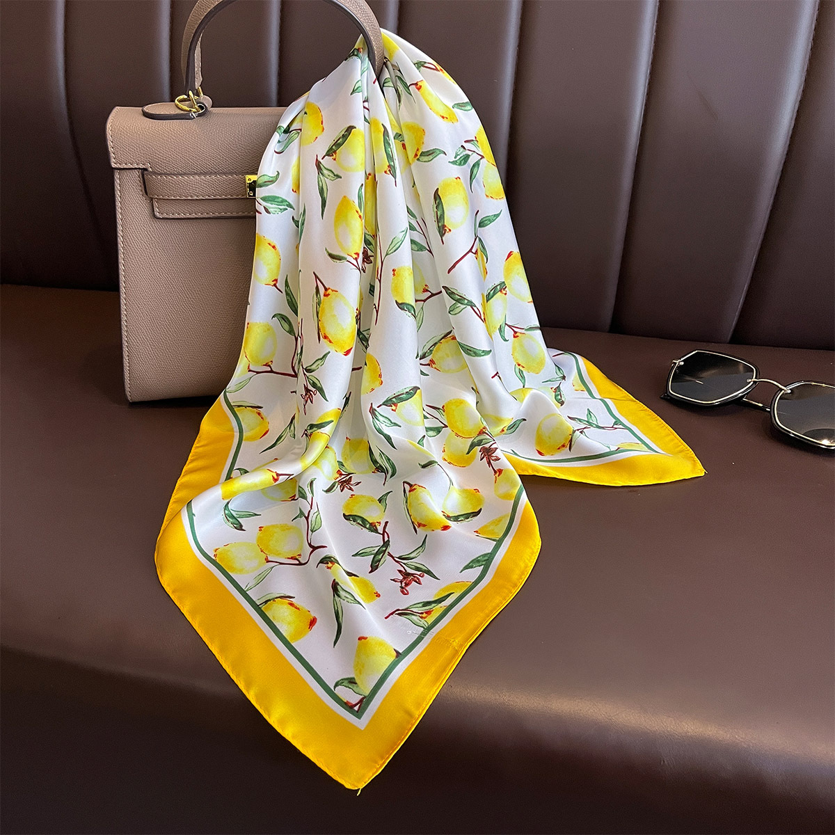 2025 novo lenço de seda quadra - Scarf Silk Neck avaliação e preço